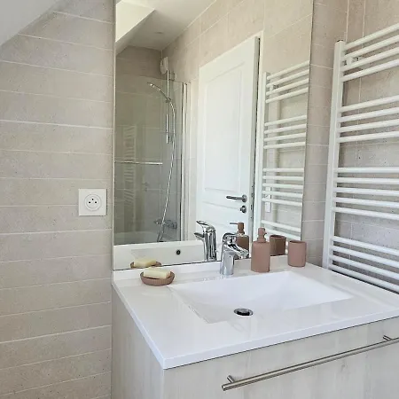 Вилла Beautiful Family Home, 4 Bedrooms, 3 Bathrooms, Quiet, Lovely Place