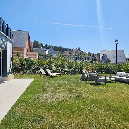 Villa Beautiful Family Home, 4 Bedrooms, 3 Bathrooms, Quiet, Lovely Place Deauville