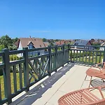 Beautiful Family Home, 4 Bedrooms, 3 Bathrooms, Quiet, Lovely Place Villa *