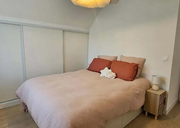 别墅 Beautiful Family Home, 4 Bedrooms, 3 Bathrooms, Quiet, Lovely Place 多维尔